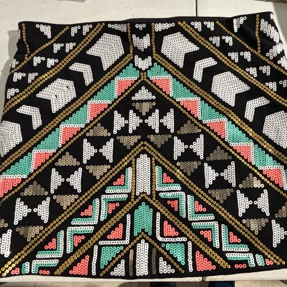 Express Black and White Mini tribal Skirt Embellished - Picture 1 of 8